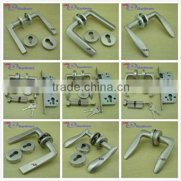 China supplier stainless steel lever door handle , flat door handle