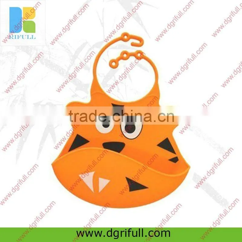 FDA silicone custom print baby bibs