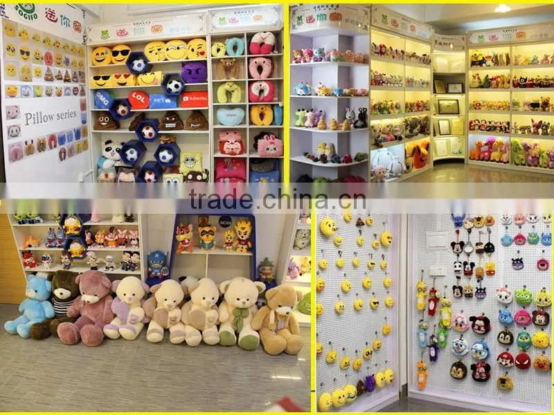 2015 best selling high quality stuffed soft plush lovely emoji toys