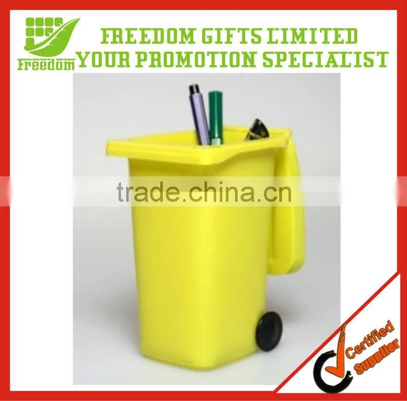 Custom Pill Shaped Plastic Pen Holder