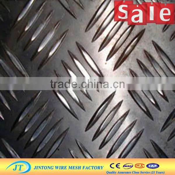 Stainless Steel Safety Tread/Anti-Skid Perforated Sheet For The Floor of Walkway (all kinds of hole shape)