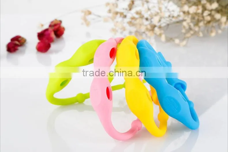 Feng Yu Dou Jia bracelet mosquito repellent--sky blue