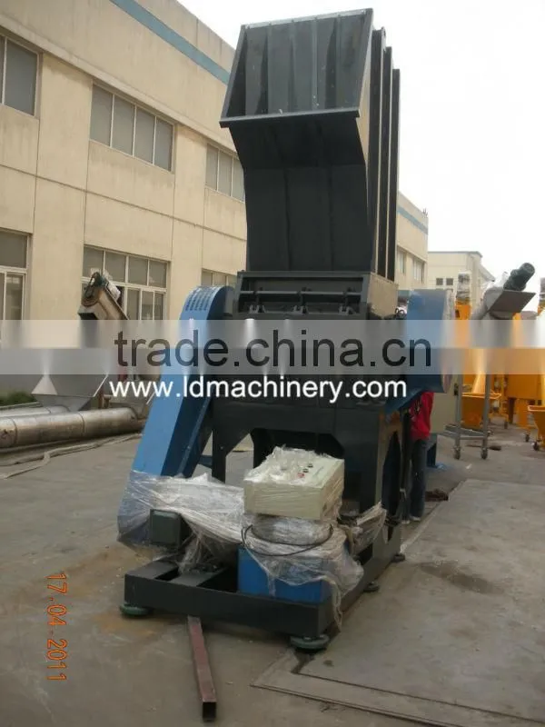 PET bottle crusher