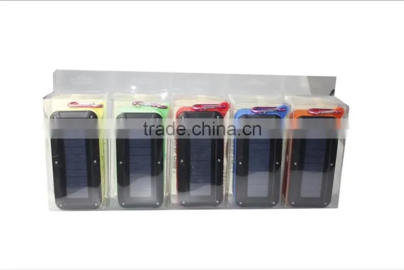 Factory Direct Outdoor Hook Style Waterproof Solar Recharheable Wireless Bluetooth Speaker