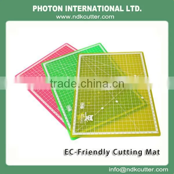 Self-healing rotary PVC cutting Mat