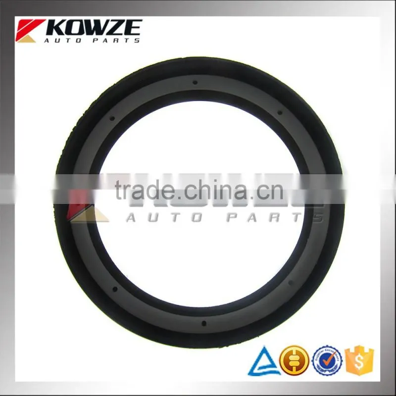 Auto Parts Front Wheel Hub Oil Seal For Mitsubishi Pajero Montero Triton L200 K96 K74T V32 V43 V44 V45 V46 MB526395