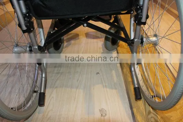 Kareway medical manual wheelchair with stable wheelchair ramp for sale