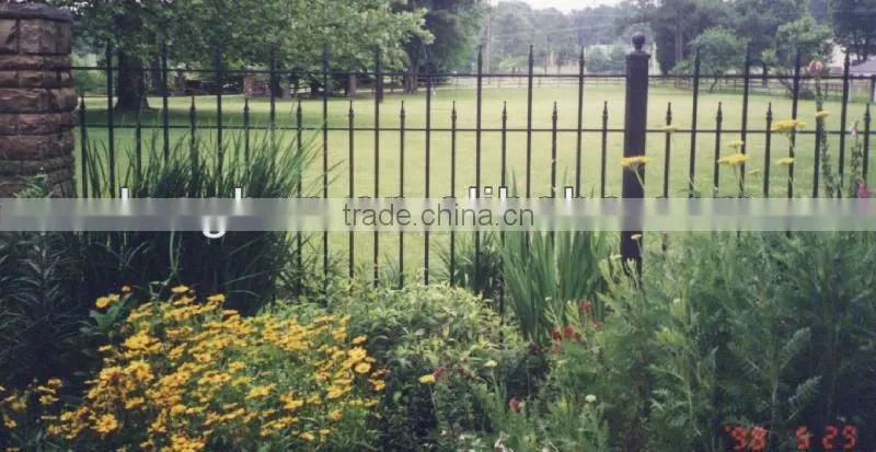 2013 Top-selling garden hand-polished cast iron fence