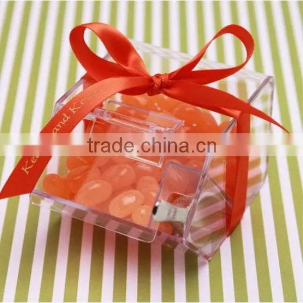 Customized antique acrylic train shaped candy tin box