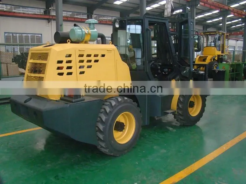 3m Lifting Height 4x4 Rough Terrain Forklift