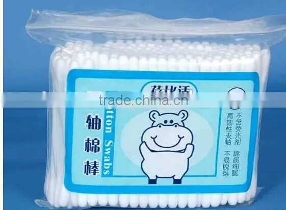 clean and wonderful cotton buds with 100%pure cotton