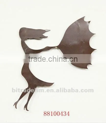 cat and mouse metal wall decor