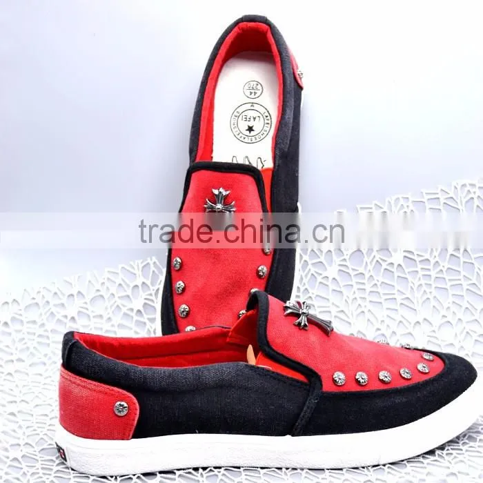 Comfortable design student fashion flat slip-on men canvas shoes with rivet