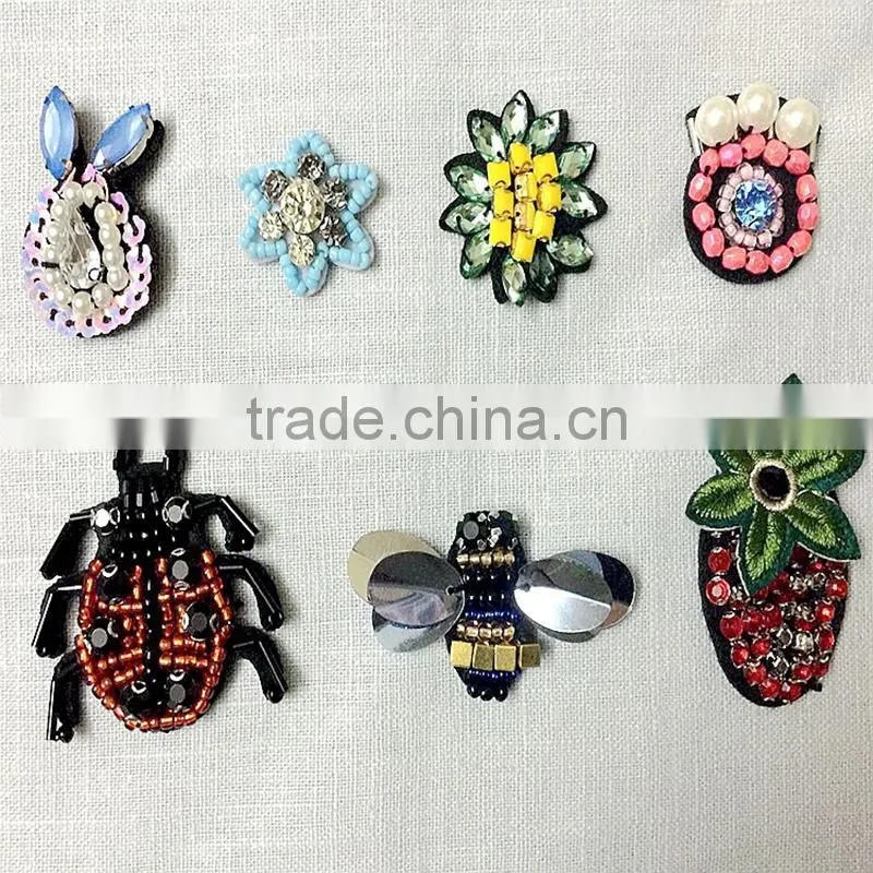 Assortment fashion design sew on beaded floral custom wholesale sequin applique