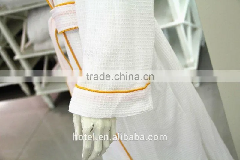 Chinese Products Waffle Bath Robe With Embroidery Logo