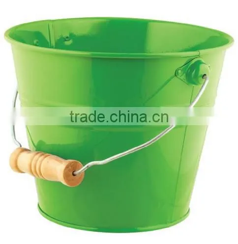 CCGB-G107 New Available Mini Metal flower bucket with wooden handle, garden bucket, creative bucket