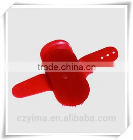 plastic thinning comb with razor blade