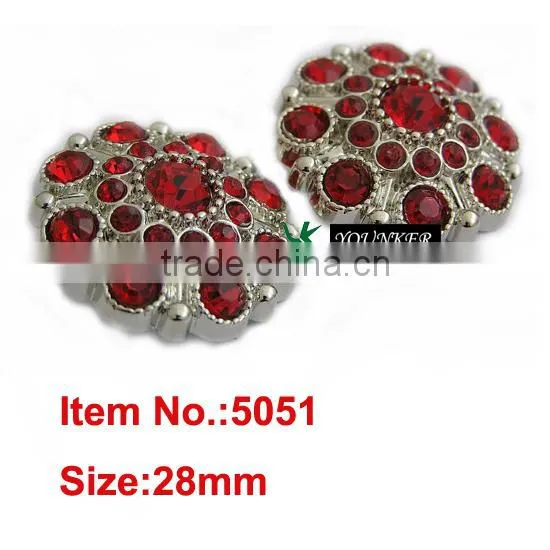 Hot sale wholesale retail sewing button acrylic rhinestone button with shank pearl Christmas button For DIY flower center