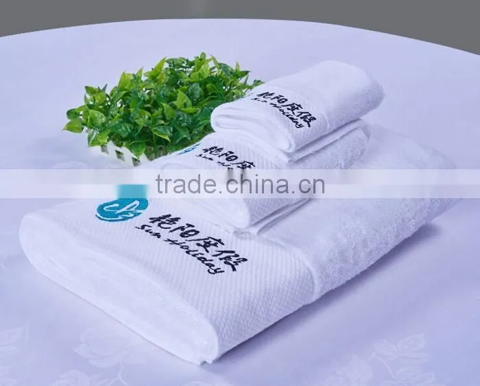 Factory Directly Sale Cotton 16s Custom Embroidery White Hotel Towels Supplier