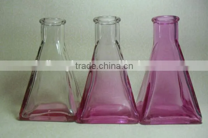 colored taper shape aroma Reed diffuser glass bottle with cork