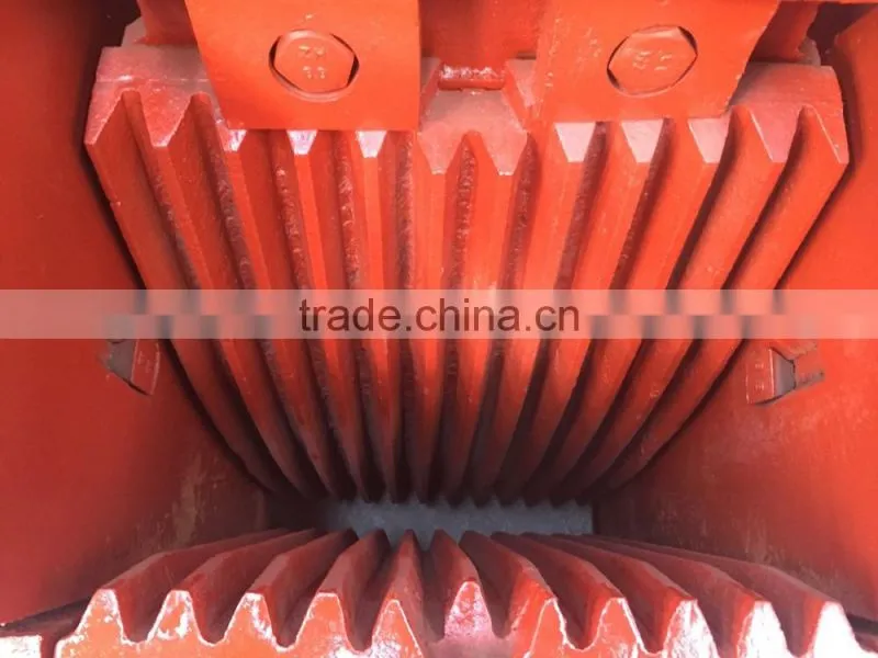 PE150*250 mini stone jaw crusher, small mobile jaw crusher for sale