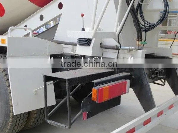 6*4 Dongfeng DLS 10m3-14m3 Cement Mixing Truck