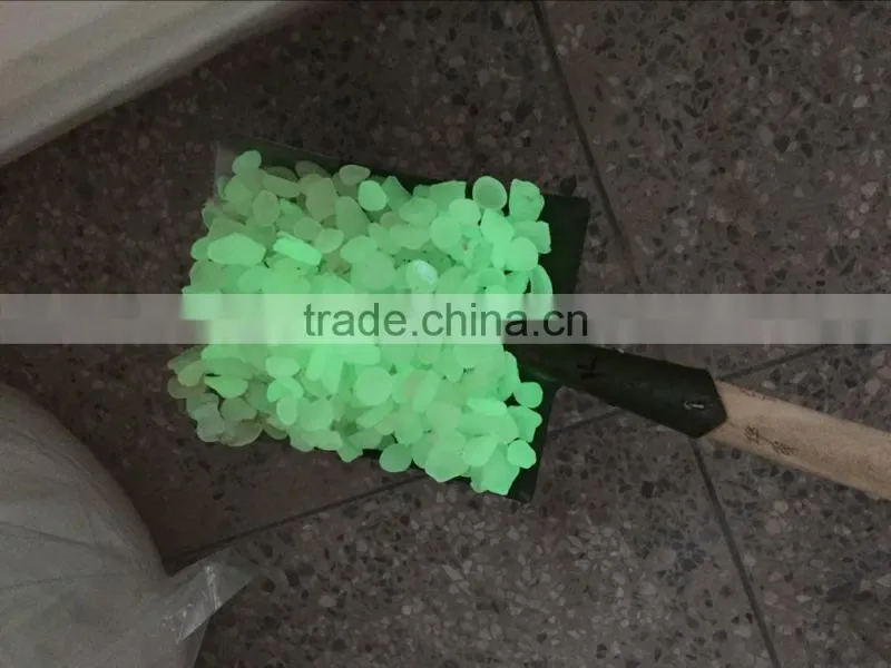 rechangeable led stone decorative for garden