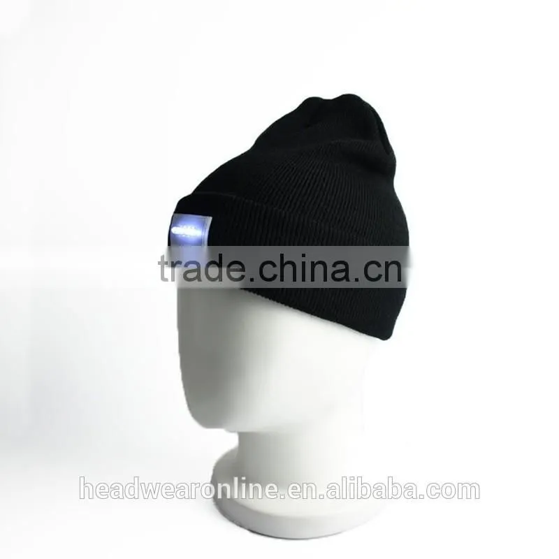 100% Acrylic Blank CC Beanie Winter Led Light Ski Knitted Hat Led Cap