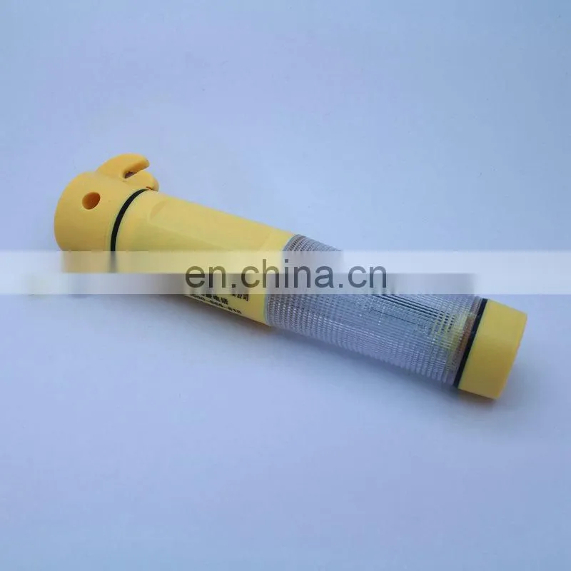 Flashlight with hammer