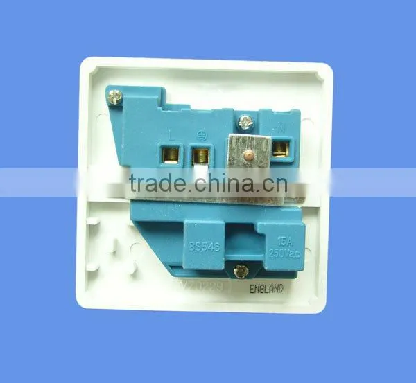 15A wall socket with switch
