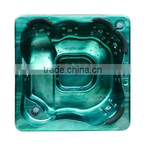 OUTDOOR SQUARE HOT TUB