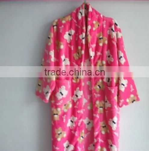 Factory cheap cute printed coral fleece bathrobe wholesale