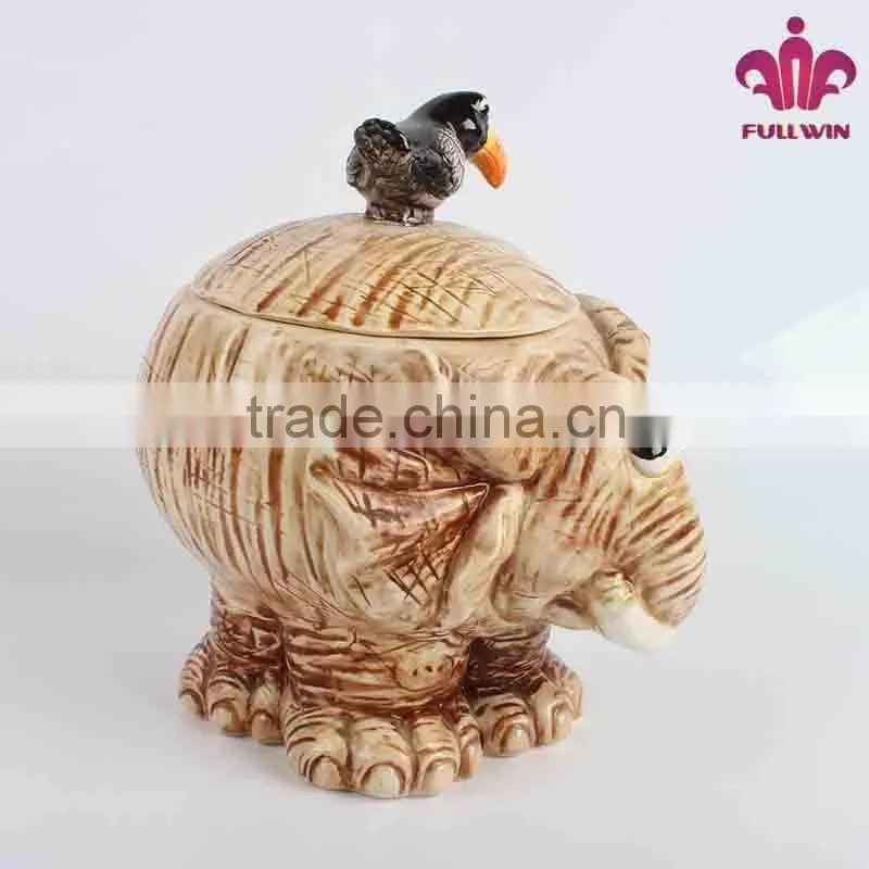 Elephant design bulk ceramic candy jar with 3D lid