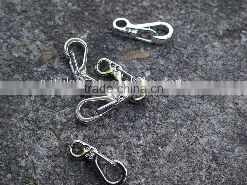 paracord SF clasp hook backpack survive hiking and camping clasp