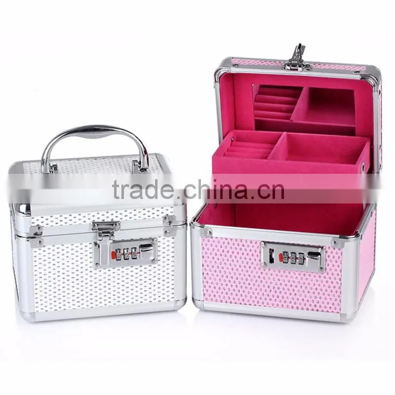 Professional And Functional Customized Aluminum Make Up Case