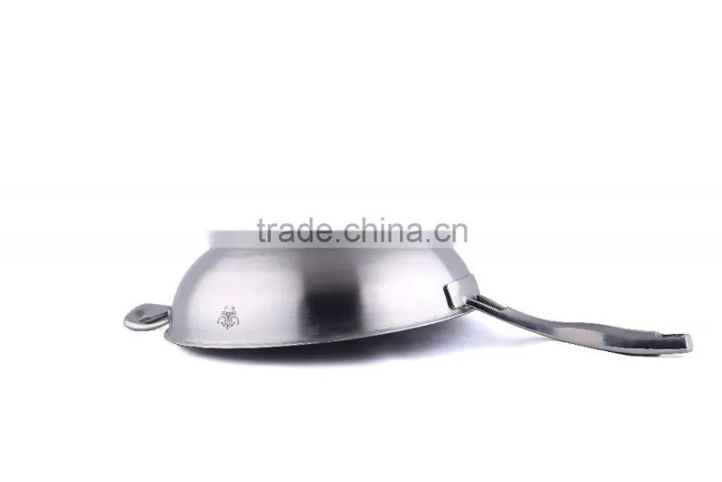 hign quality Titanium wok with royal appearance and various sizes titanium cookware non stick wok