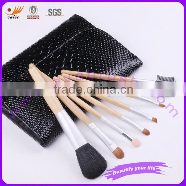 EYA 7 pcs brand cosmetic brush with crocodile leather pouch