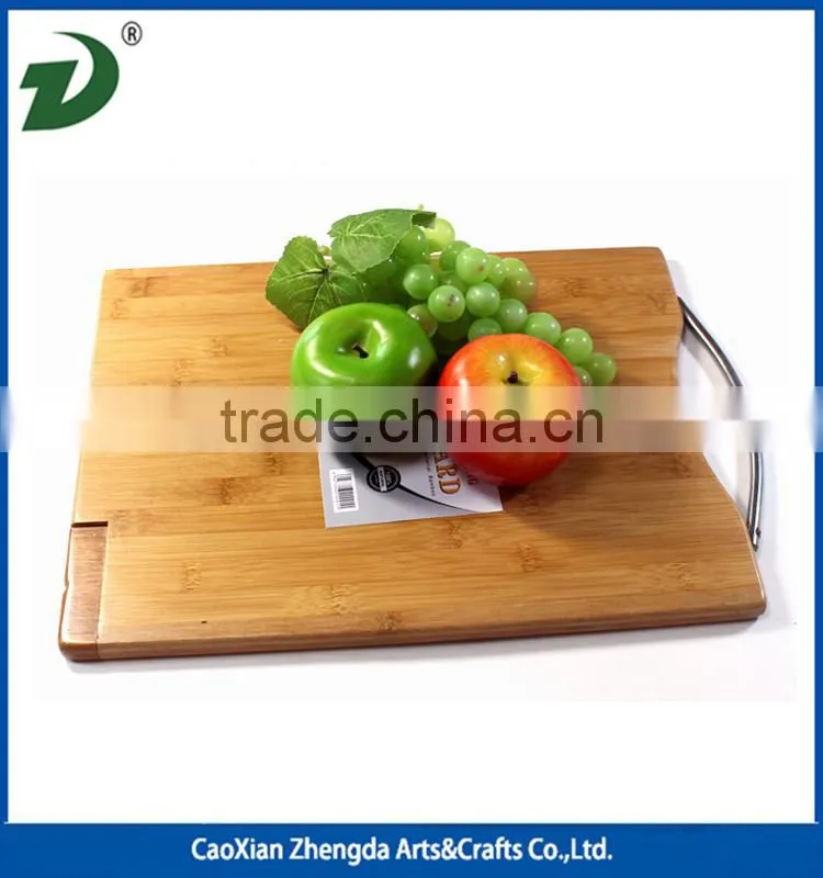 Pine wooden cutting board with handle