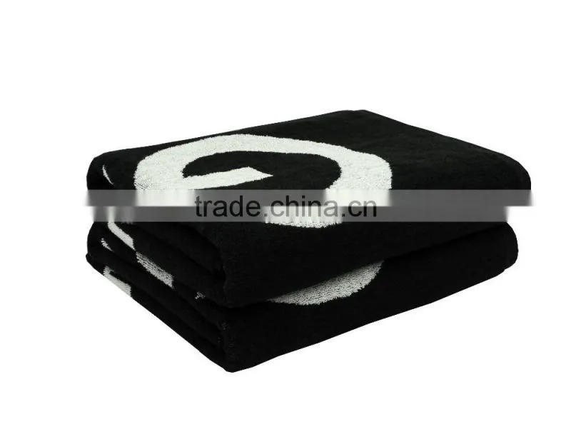 Black and White Color Jacquard Cotton Bath Towel