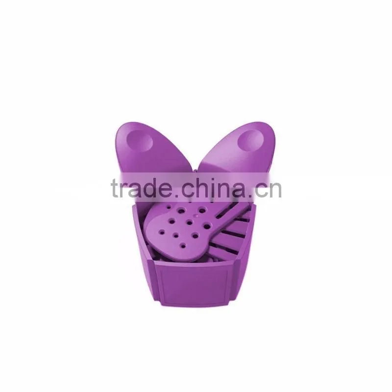 Universal Size Fit Most Pans Clip-on Green Silicone Pasta Strainer