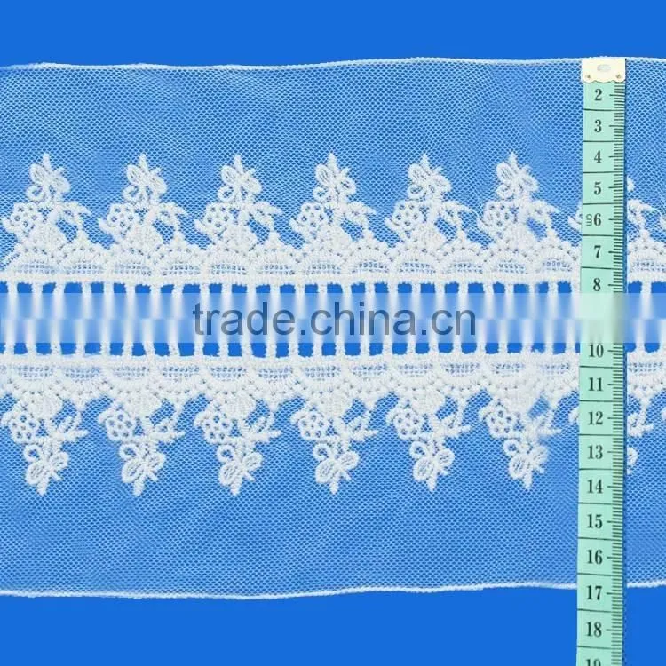 2016 popular fashion hot design decorative cotton lace trim embroidered tulle fabric