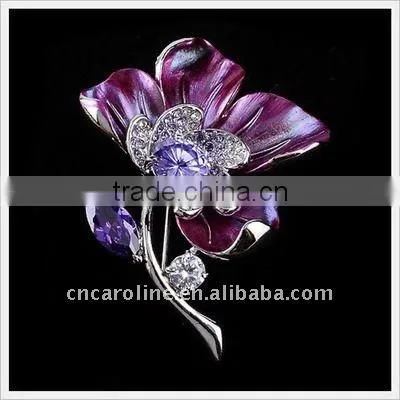 2012 New Design Vintage Flowery Large Crystal Brooch