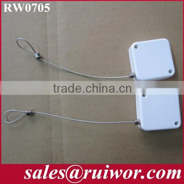 Square Rebound Open show Security Retractor