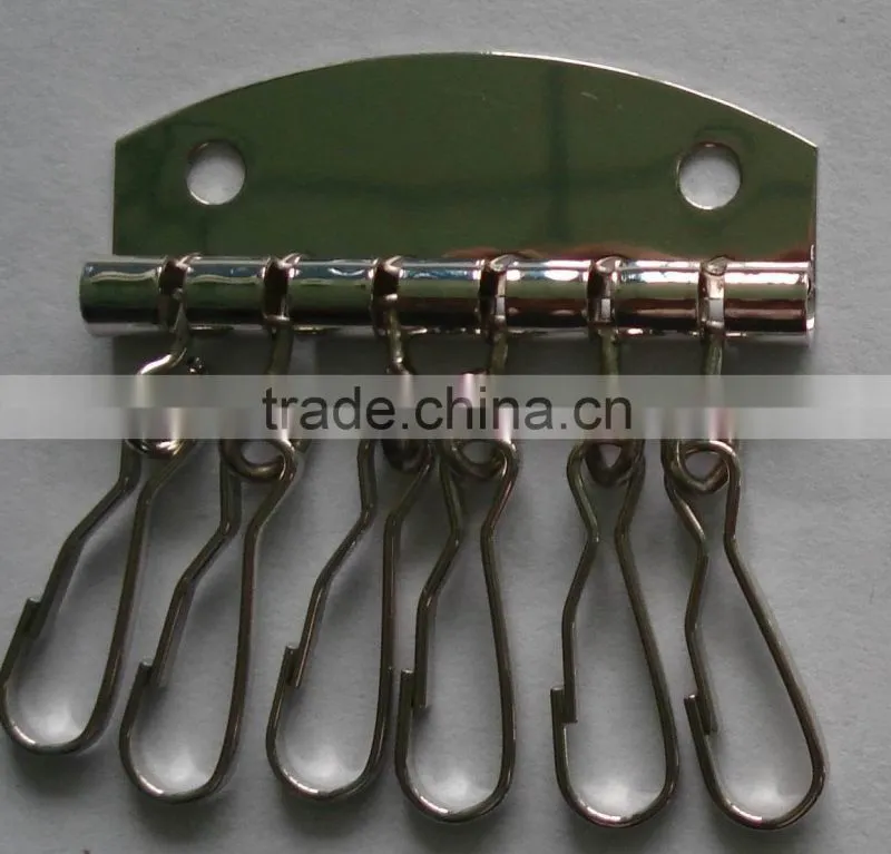 RORO119220 golden snap hook dog