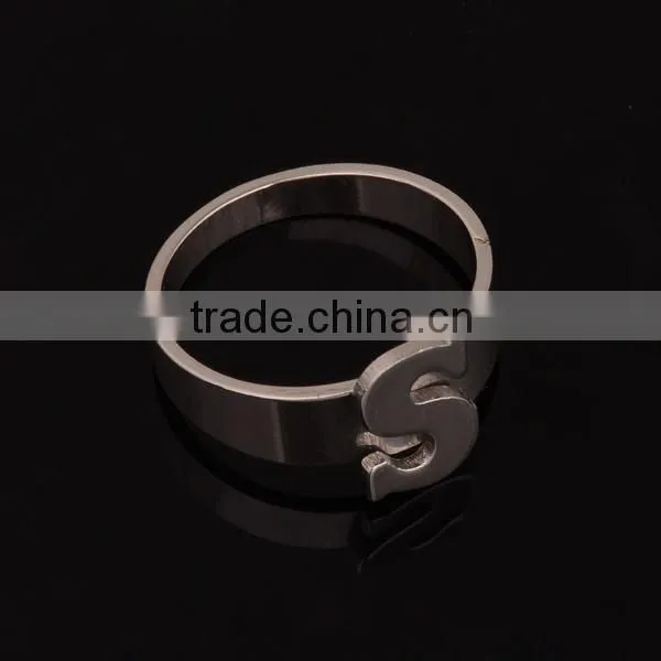 S Letter Ring