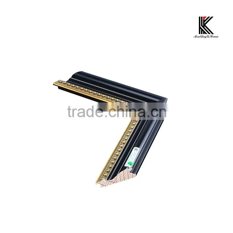Black canvas frame moulding