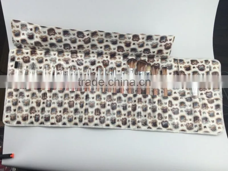 2015 new arrival advantge 24pcs Leopard design wooden handle nylon hair makeup brush set free sample