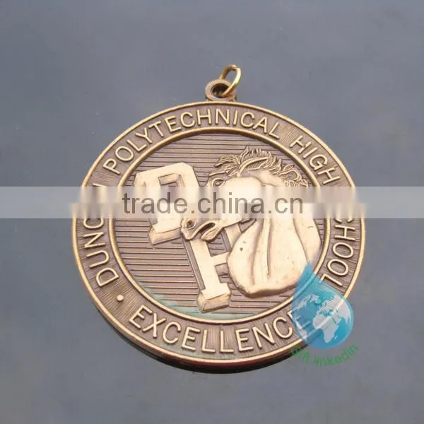 2014 custom lions badge