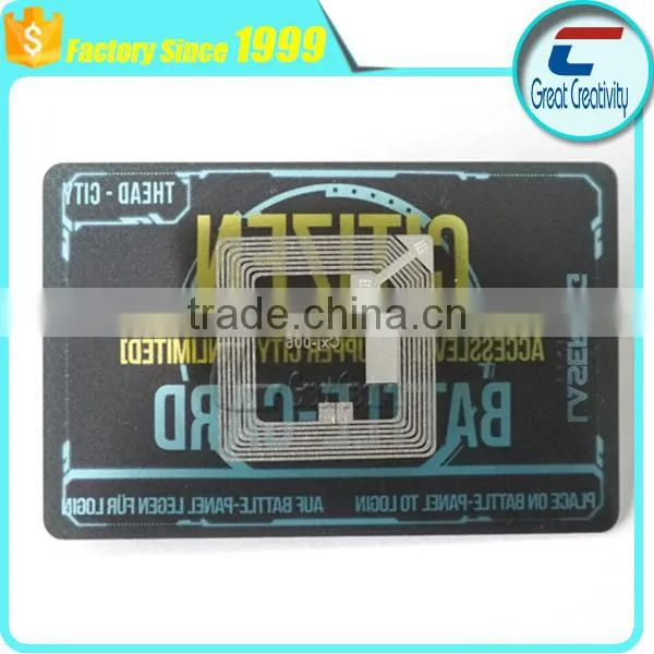 Hybrid 125 kHz ATA5577 + UHF ISO PVC card