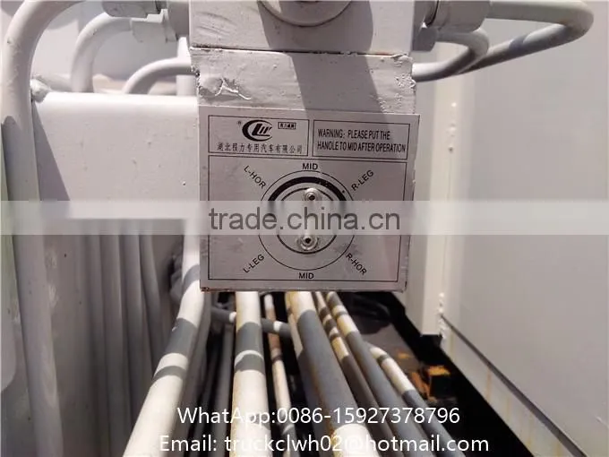8-10 ton Crane Lorry Right Hand Drive New Cargo Truck Crane